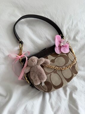 vintage Coach Zoe Small Shoulder Bag